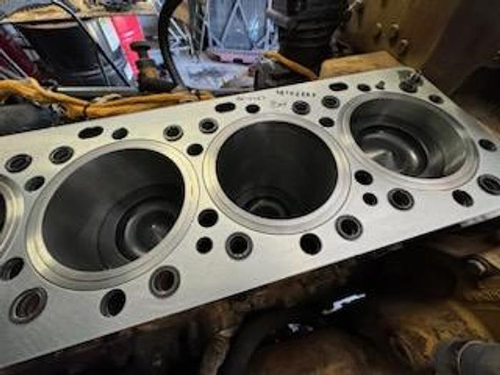 Used 2007 Peterbilt **0** Miles on Engine Rebuild W900L