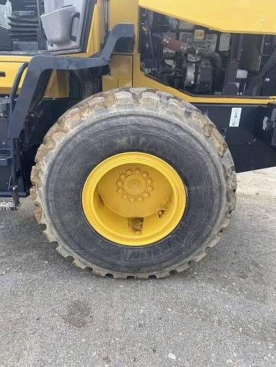 Used 2021 Komatsu WA200-8