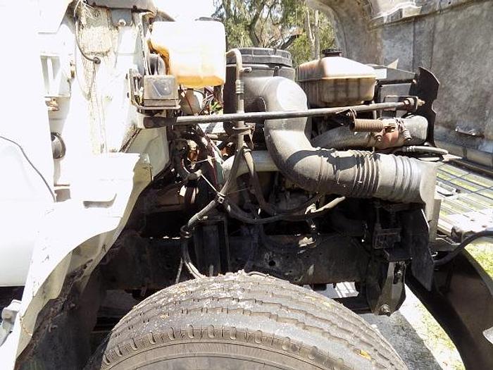 Used 2000 GMC C7500 Grapple Truck