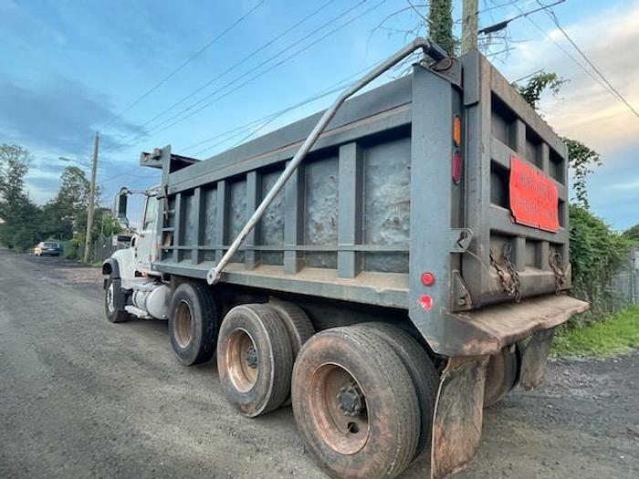 Used 2005 Mack *** ALLISON AUTOMATIC *** CV713 Granite