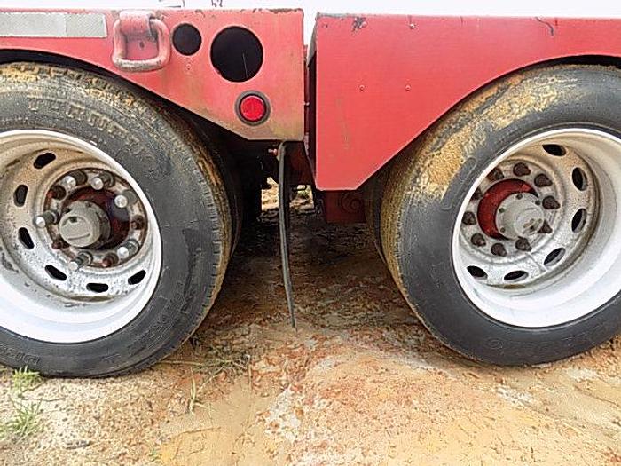 Used 35 Ton Detach Stretch Lowboy, Tandem w/flip axle