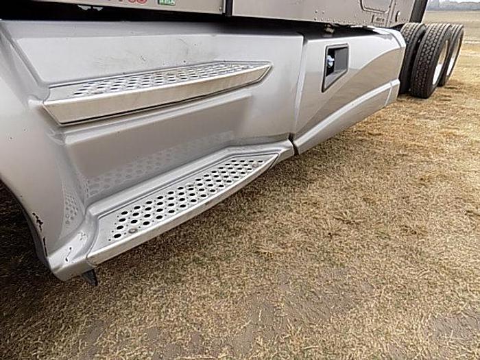 Used 2014 Kenworth T6 Tandem Axle Sleeper