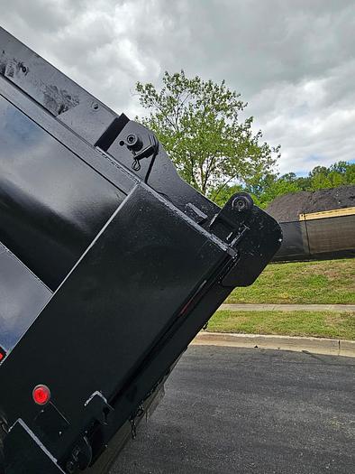 Used 2012 CAT ALLISON AUTOMATIC CT660 *ALLISON AUTO*