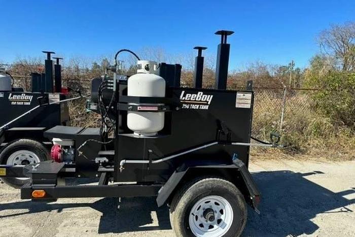 Used 2021 Leeboy L250