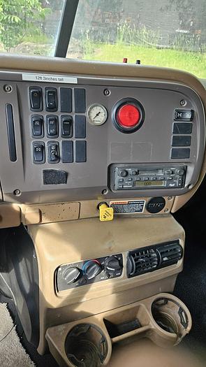 Used 2005 Mack *** ALLISON AUTOMATIC *** CV713 Granite