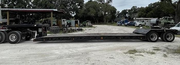 Used 2011 Fontaine Detach Low Boy Renegade LX40