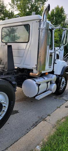 Used 2006 *** ALLISON AUTO *** MACK CV713 Granite