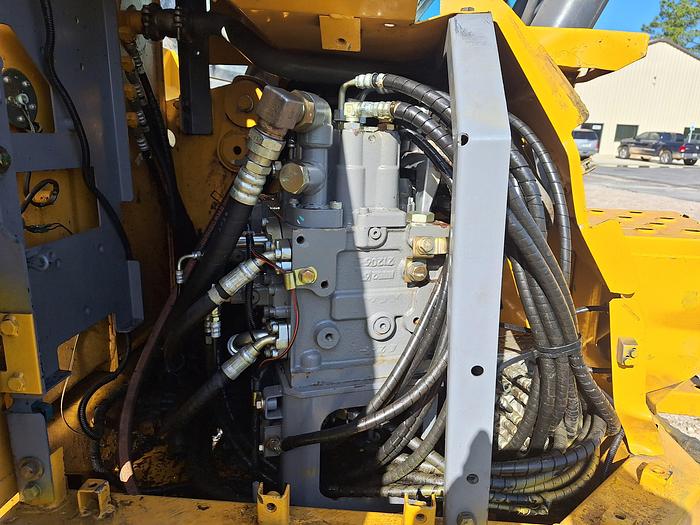 Used 2015 John Deere 135G