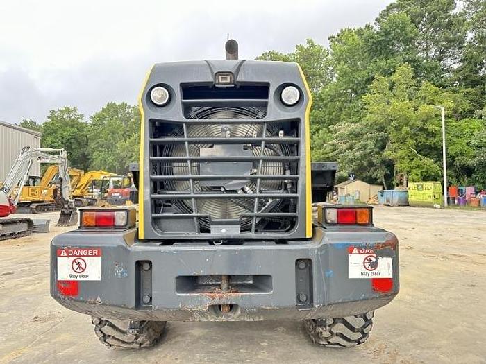 Used 2022 Komatsu WA320-8