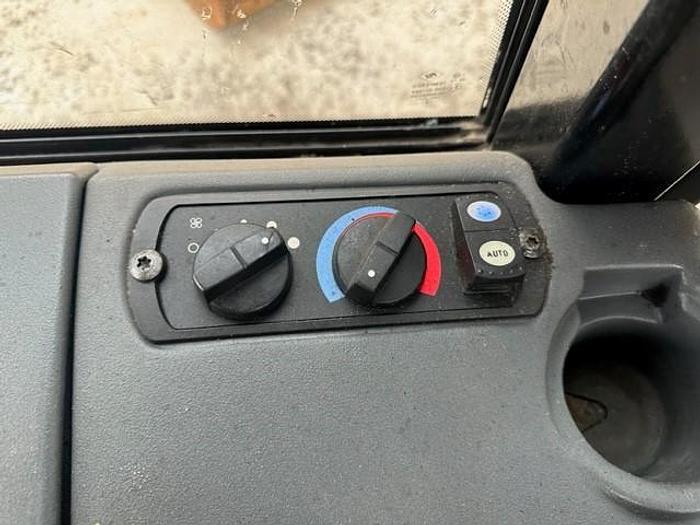 Used 2014 Caterpillar D6K2 LGP