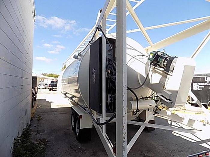 Used 2022 Belgrade 350 Portable Silo