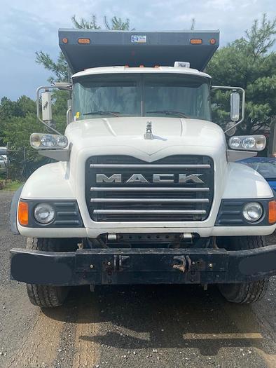 Used *** ALLISON AUTOMATIC*** 2006 MACK CV713 Granite