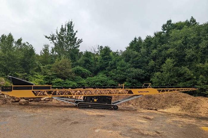 Used 2021 Vector VT80