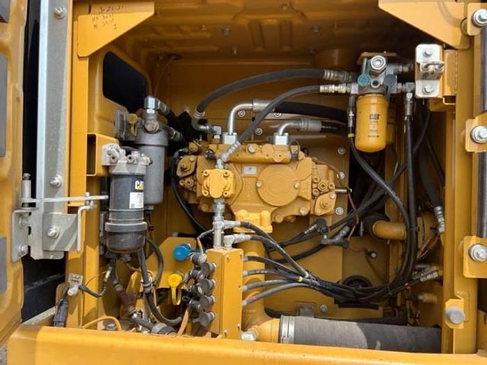 Used 2013 Caterpillar 320EL