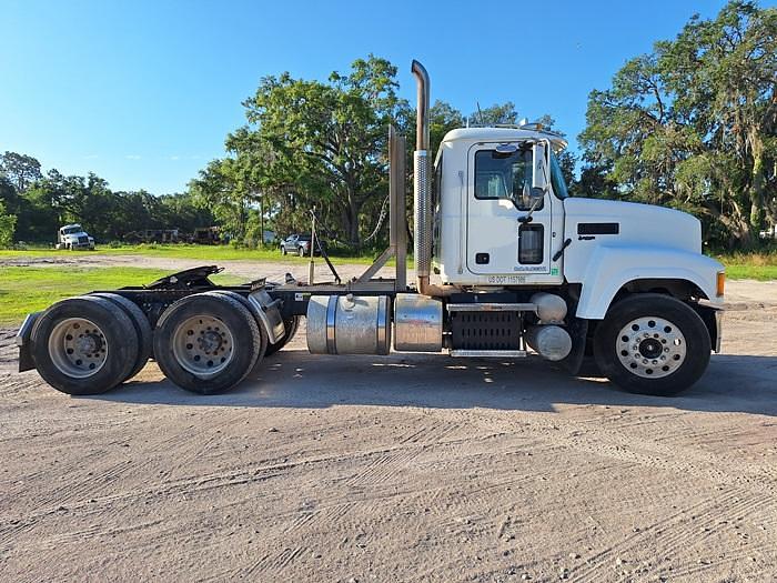 Used 2016 Mack CHU613