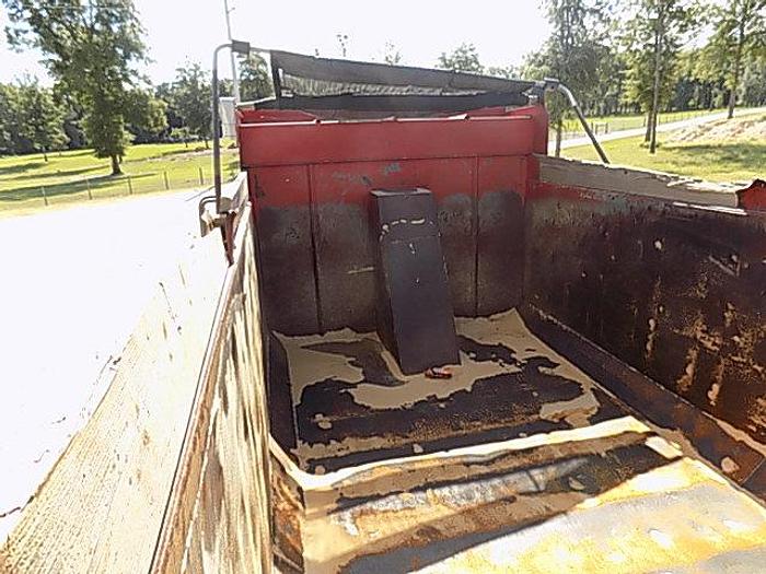 Used 2000 Mack RD688S Tri Axle Dump Truck (Automatic Transmission)