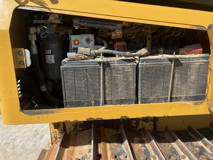 Used 2015 Caterpillar D4K2 LGP