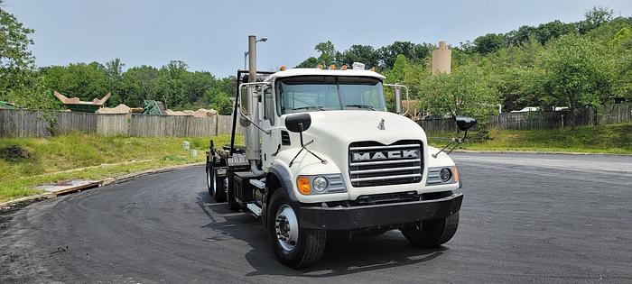 Used 2008 Mack CV713