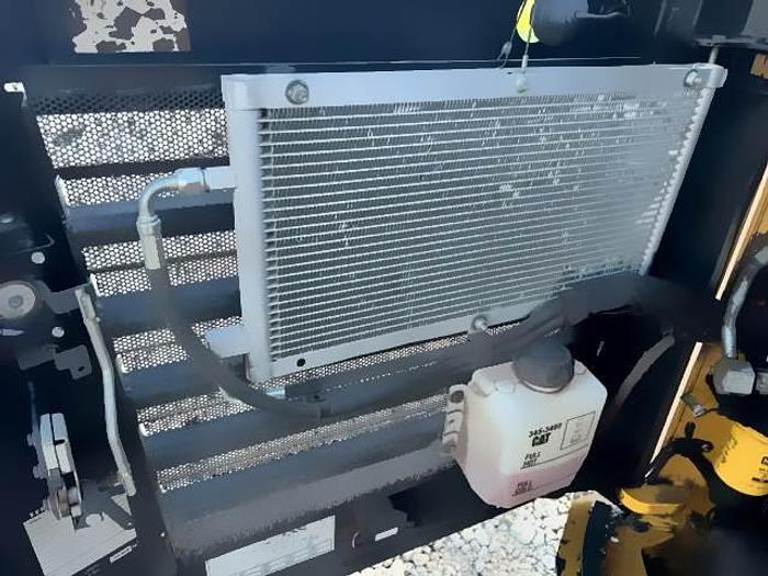 Used 2020 CATERPILLAR 299D3-XE