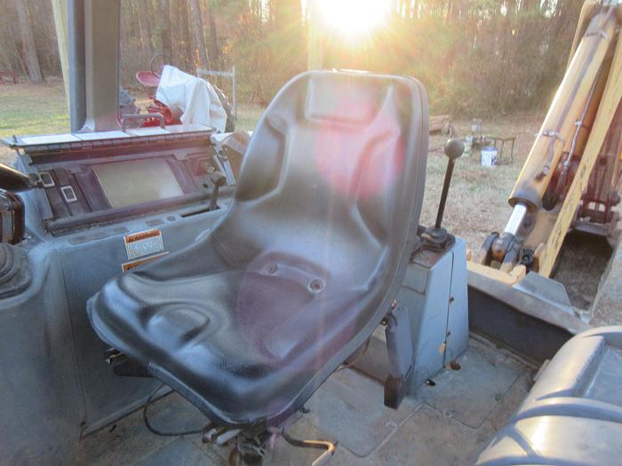 Used CASE 580L Backhoe