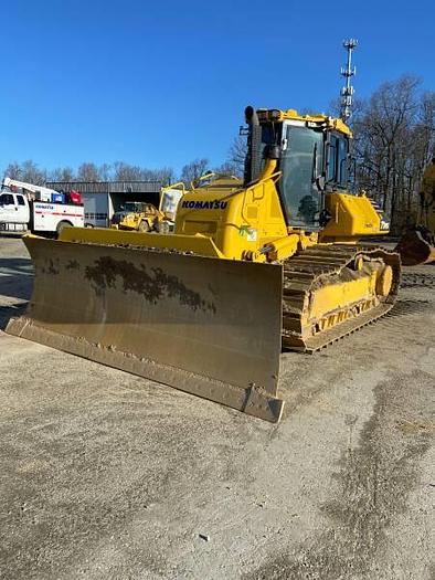 Used 2022 Komatsu D71PXI-24