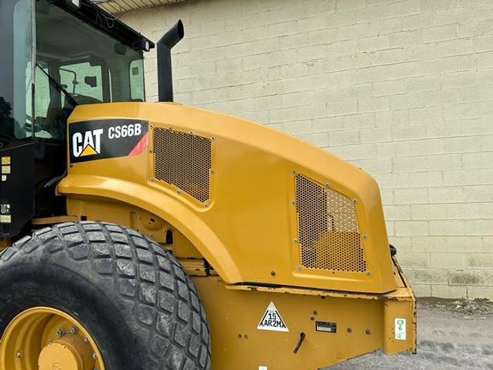 Used 2017 CATERPILLAR CS66B