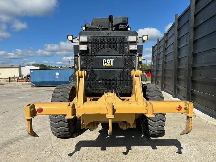 Used 2019 CAT GRADER 120/ WITH RIPPER