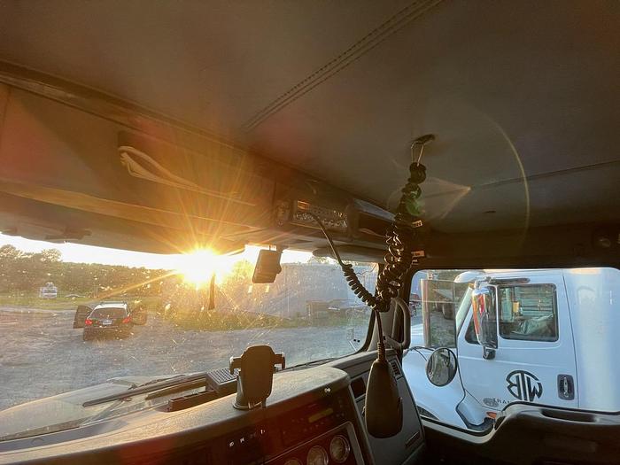 Used 2011 *** ALLISON  AUTOMATIC *** Kenworth T800