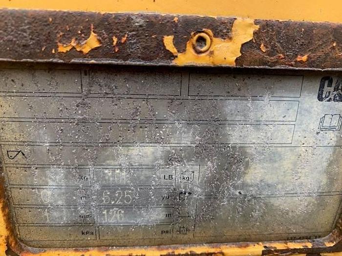 Used 2014 Caterpillar 972K