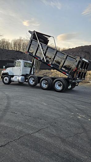 Used 2001 Mack *** Allison Automatic ***  RD688s