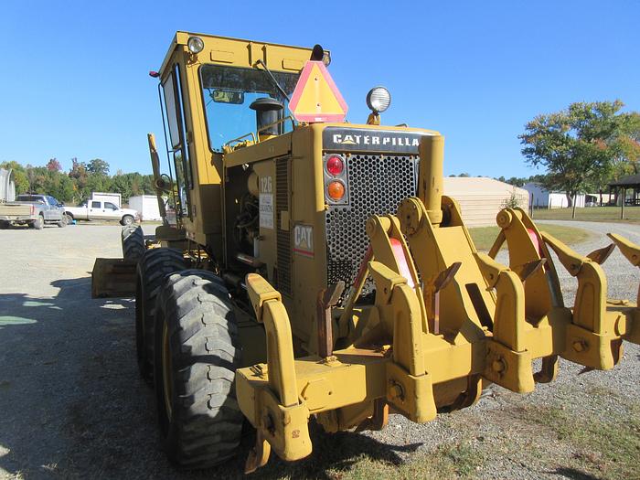 Used 1988 CAT 12G / with ripper