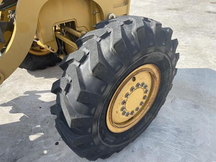 Used 2010 John Deere 672G