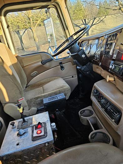 Used 2005 Mack *** ALLISON AUTOMATIC *** CV713 Granite