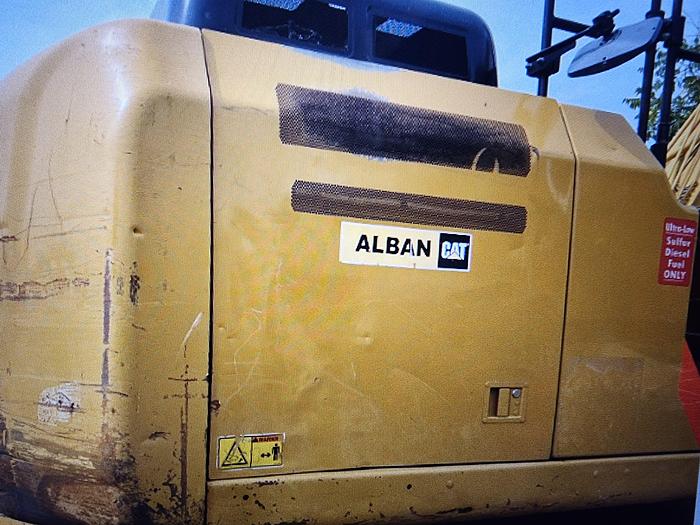 Used 2015 CATERPILLAR 329FL