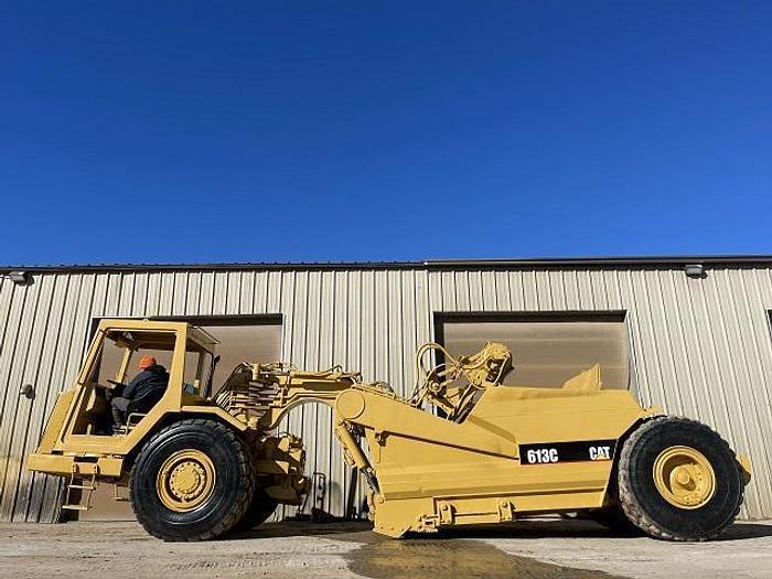 Used 1998 CATERPILLAR 613C