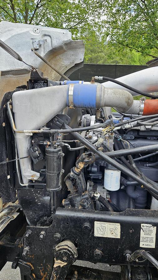 Used 2005 Mack *** ALLISON AUTOMATIC *** CV713 Granite