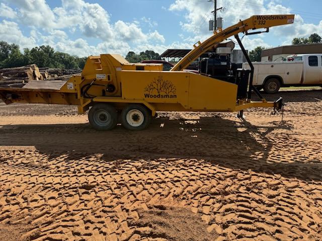 Used 2010 Woodsman 322 Whole tree chipper