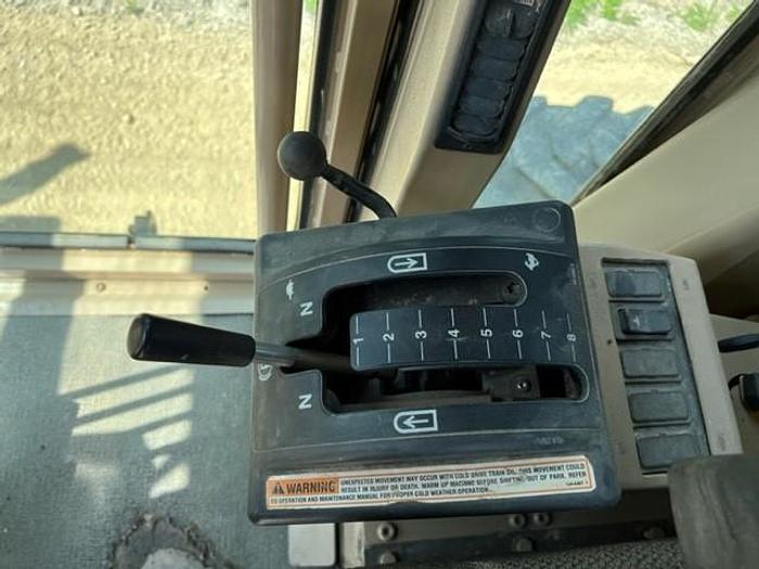 Used 1997 CATERPILLAR 148H