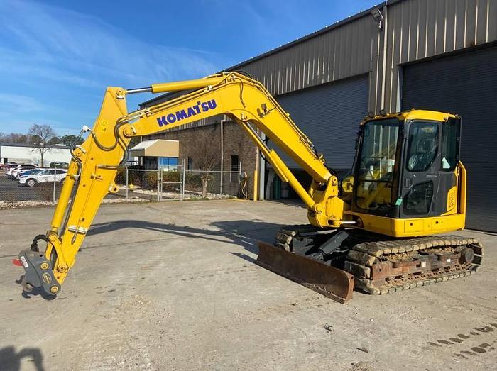Used 2022 Komatsu PC88MR-11