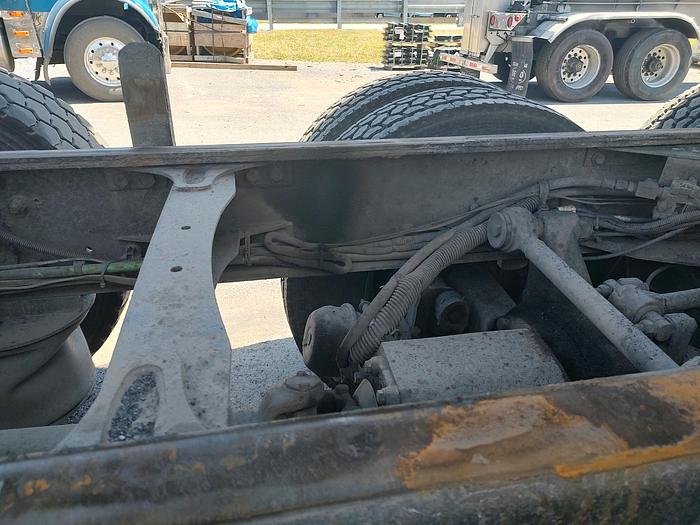 Used 2006 Freightliner FLD 120 Classic