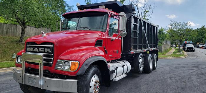 Used 2006 *** ALLISON AUTO *** MACK CV713 Granite