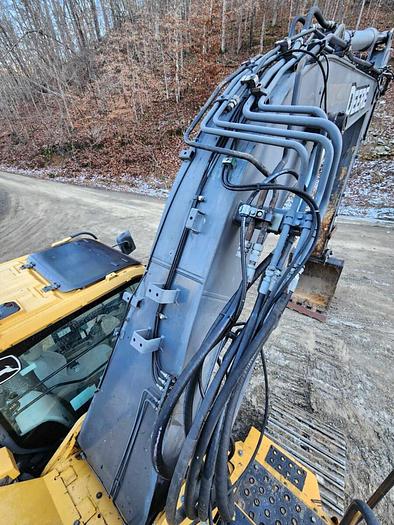 Used 2015 John Deere 245GLC