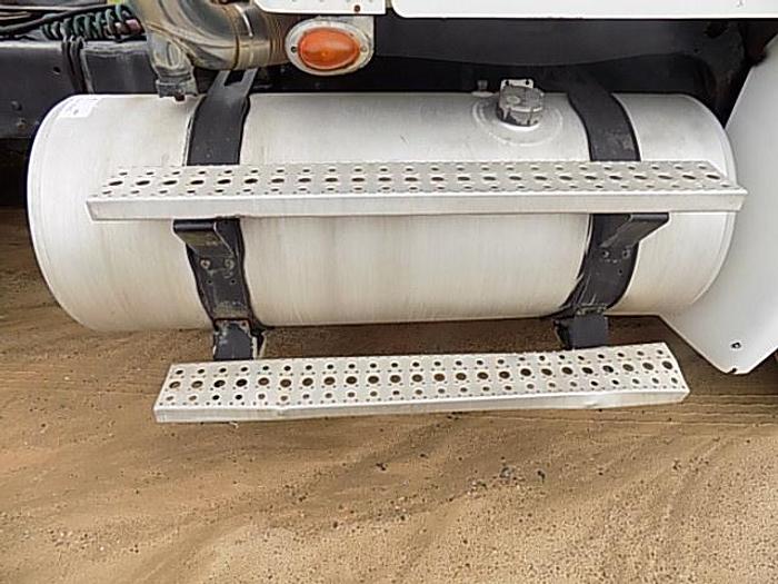 Used 2007 Freightliner Columbia 120, Detroit 60 Series