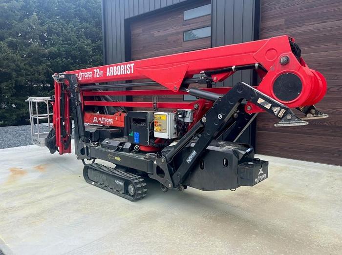 Used 2015 Platform Basket PB22.10