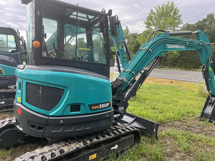 2024 Sunward SWE35UF