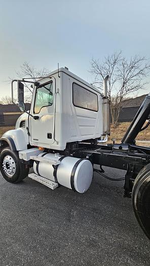 Used 2007 Mack *** ALLISON AUTOMATIC *** CV713 Granite