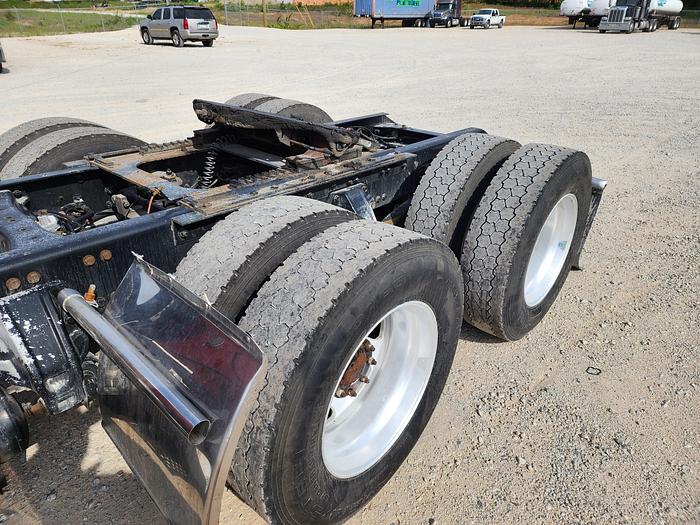 Used 2011 Kenworth T6