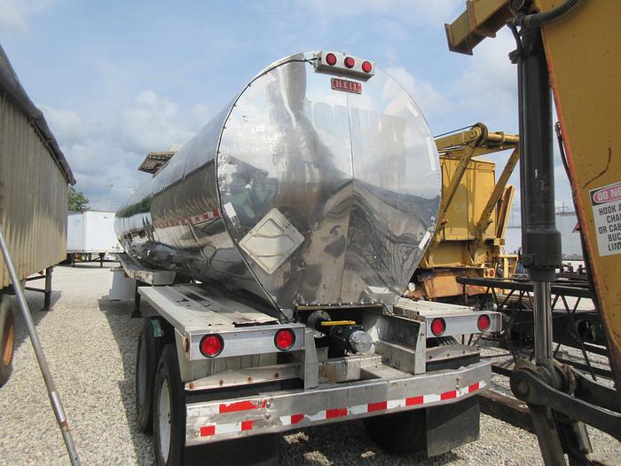 Used 1989 HIEL 7100 tank trailer