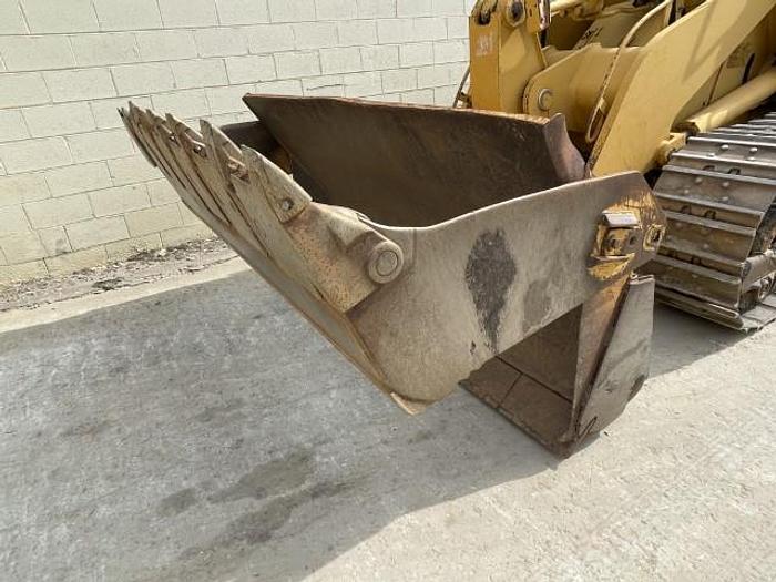 Used 2005 CATERPILLAR 953C