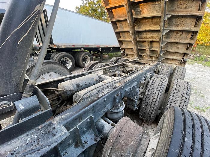 Used 2011 *** ALLISON  AUTOMATIC *** Kenworth T800